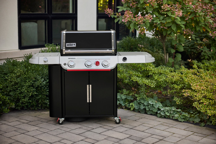 Weber Genesis EP-335W product in gebruik