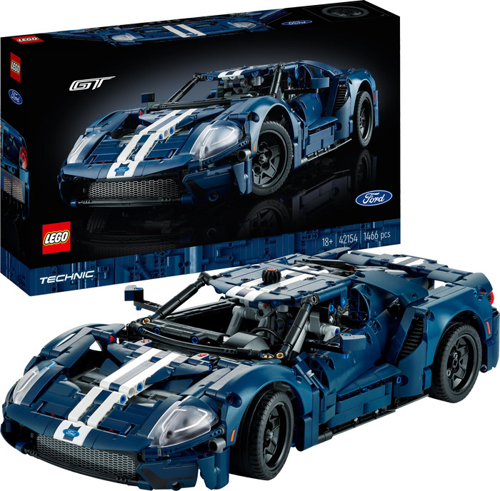 LEGO Technic 2022 Ford GT 42154 right side