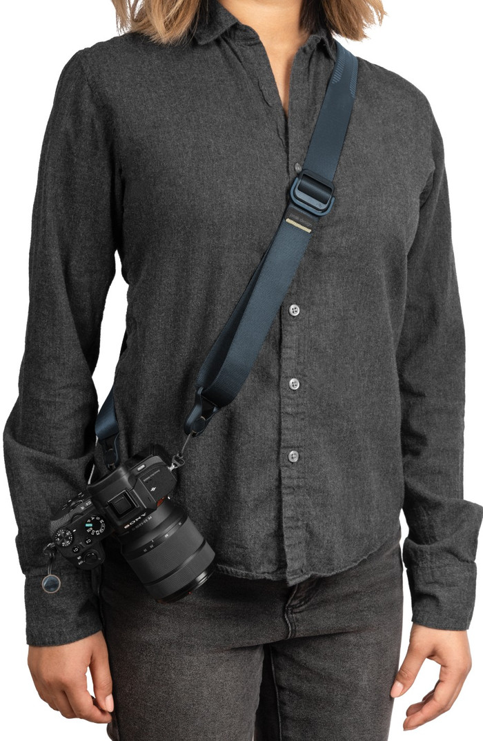 Peak Design Slide Lite Ocean (Bleu) produit à l'usage