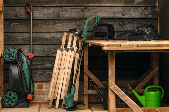 Bosch Rotak 18V2-38 (zonder accu) product in gebruik