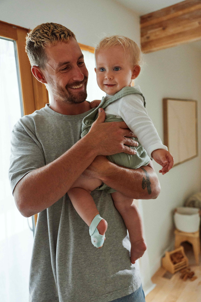 Owlet Dream Sock Dusty Rose OW-DS-RO product in gebruik