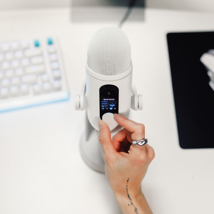 Blue Yeti 2 Wit product in gebruik