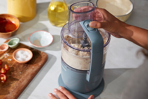 Kenwood Multipro Go FDP23.380GY Storm Blue product in gebruik