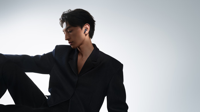 Huawei FreeBuds Pro 5 Blauw product in gebruik