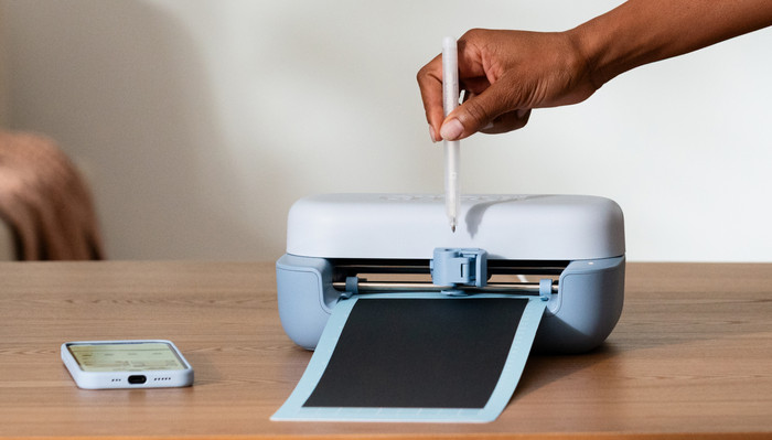 Cricut Acryl gelpennen 1,0 mm (set van 3) + adapter product in gebruik