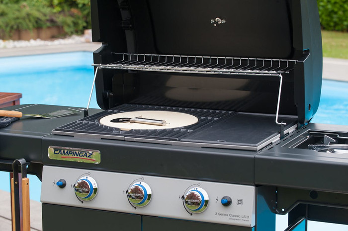 Campingaz 3 Series Classic LS Plus product in use