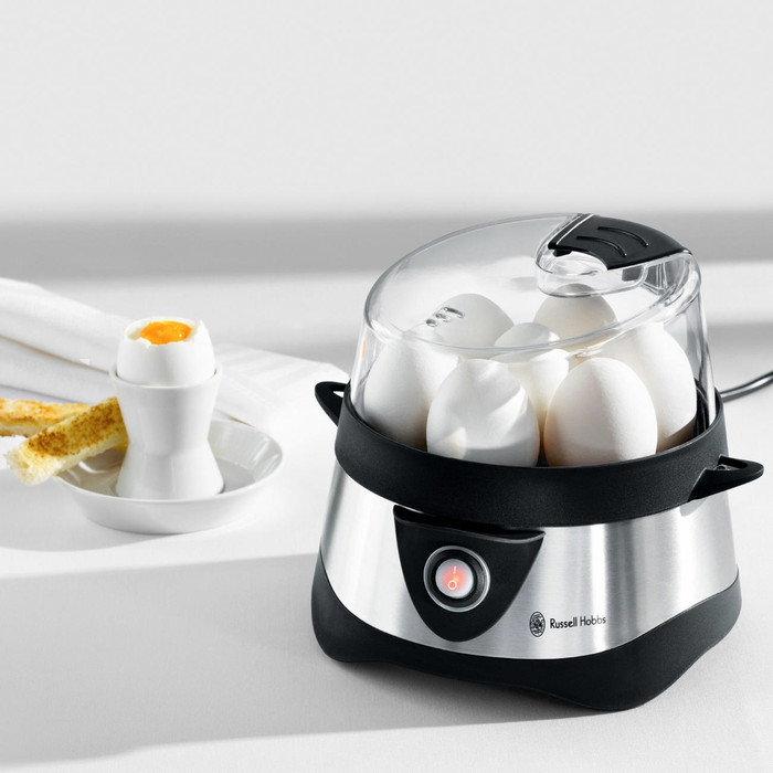 Russell Hobbs Stylo Egg Cooker product in use