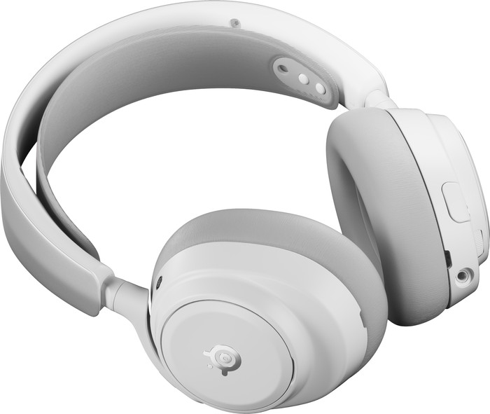 SteelSeries Arctis Nova Pro Omni Wit detail