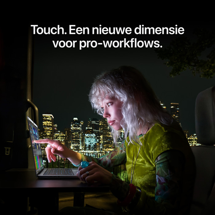 Apple MacBook Pro PROLED 14 inch M5 Max (18 CPU / 32 GPU) 36GB/2TB Zilver QWERTY visual leverancier