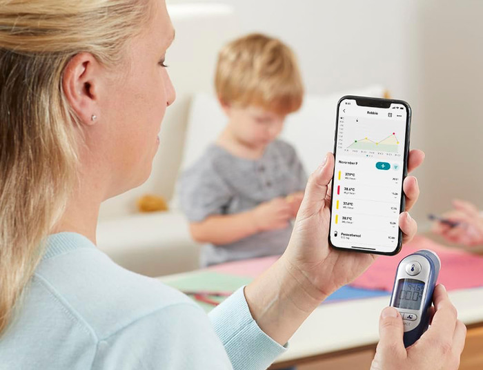 Braun ThermoScan 7+ Connect IRT6575NWE product in gebruik