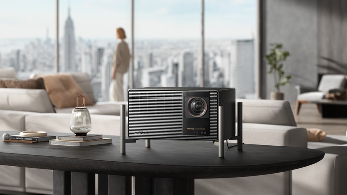 XGIMI Titan Noir product in gebruik