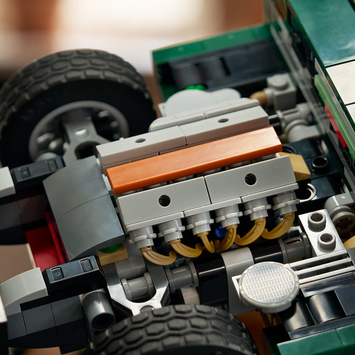 LEGO Icons Jaguar E-Type 11381 product in gebruik