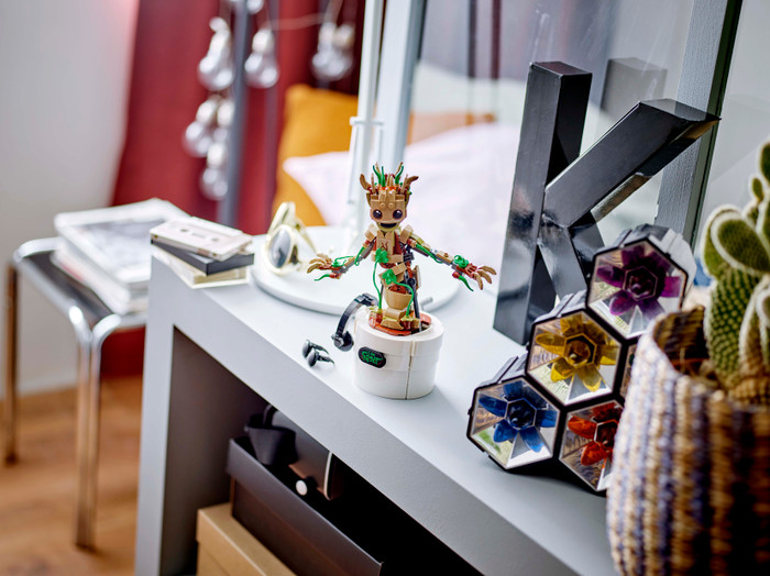 LEGO Marvel Dancing Groot 76297 product in use