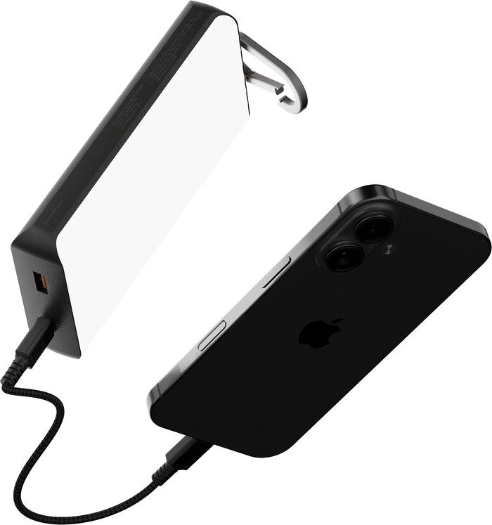 Xtorm 20W Go2 Power Bank 10.000 mAh Solar & Light Zwart samengesteld product