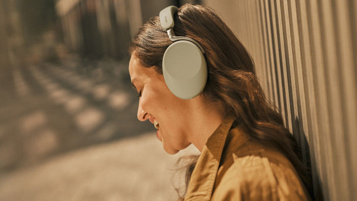 Jabra Evolve3 85 MS Link390c Draadloze Office Headset Grijs product in gebruik