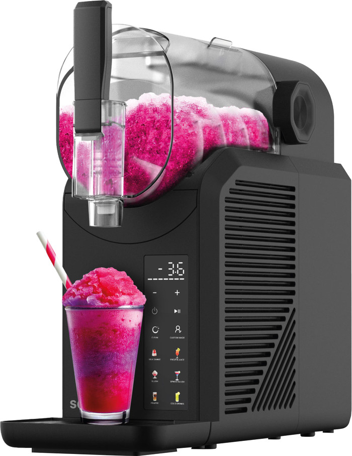 Seeger SuperSlush Frozen Drink Maker 2L product in use