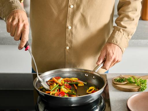 Tefal Master Wok Céramique 28 cm produit à l'usage