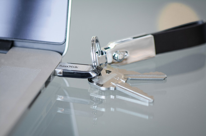 SanDisk Cruzer Ultra Flair 128 Go produit à l'usage