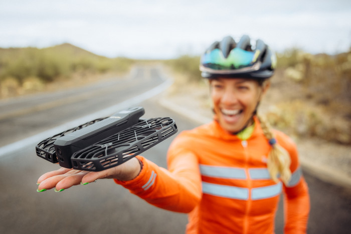 HoverAir X1 PRO Retail Combo product in gebruik