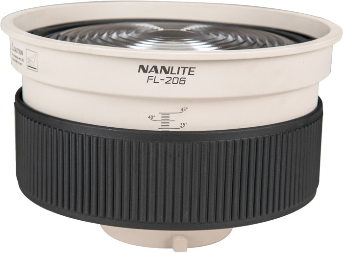 Nanlite Fresnel Objectif + Coupe-flux pour Forza 300 côté gauche