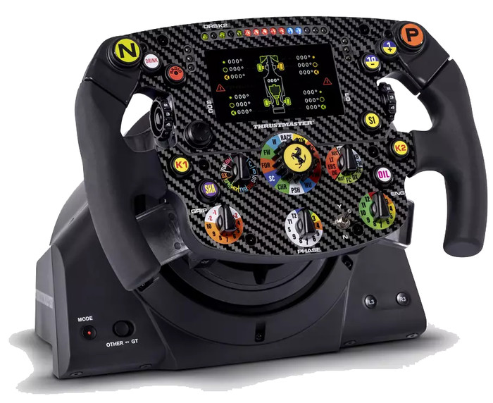 Thrustmaster Ferrari SF1000 Wheel Add-On product in gebruik
