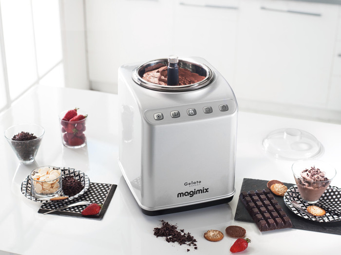 Magimix Gelato Expert product in use