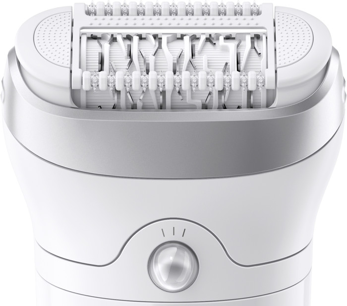 Braun Silk-épil 7 7-011 Zilver detail