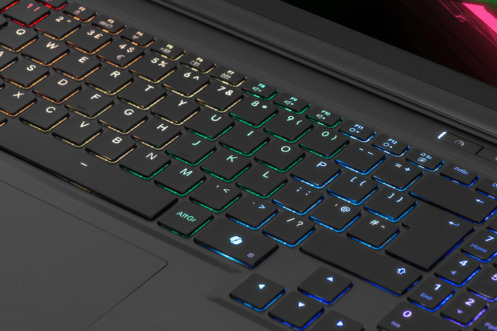 PCSpecialist Ionico 16 5070 Azerty detail