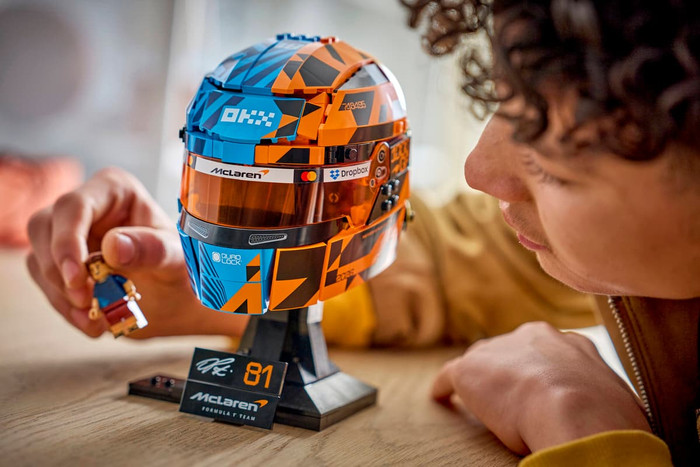LEGO Editions - McLaren Mastercard F1 Team Casque d'Oscar Piastri 43017 produit à l'usage