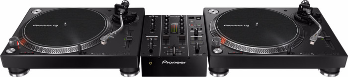 Pioneer DJ PLX-500 Black product in use