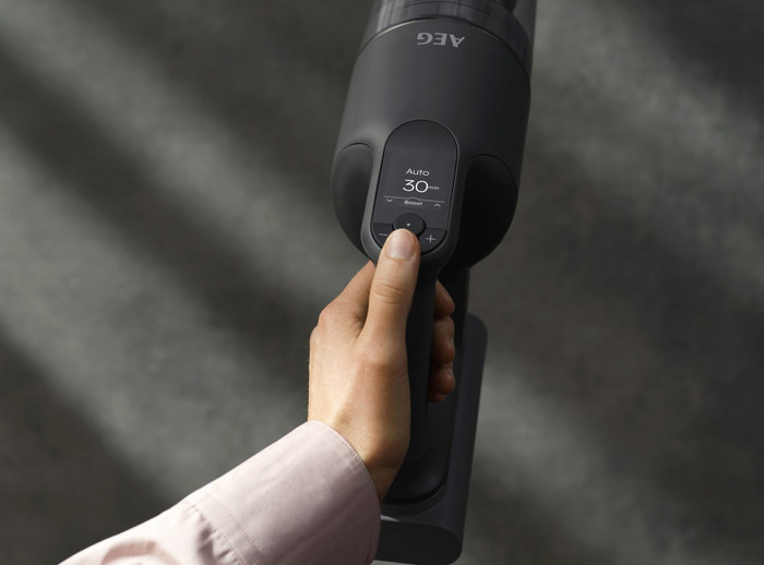 AEG AP91AB21DG Animal 9000 product in use