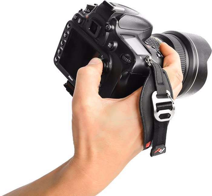 Peak Design Clutch product in gebruik