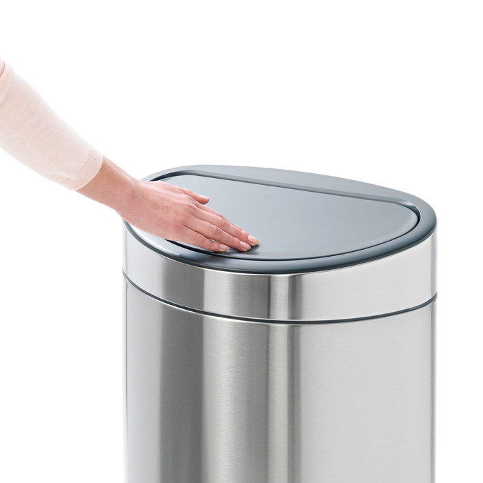 Brabantia Touch Bin 40 Litres Platinum / Couvercle Matt Steel produit à l'usage