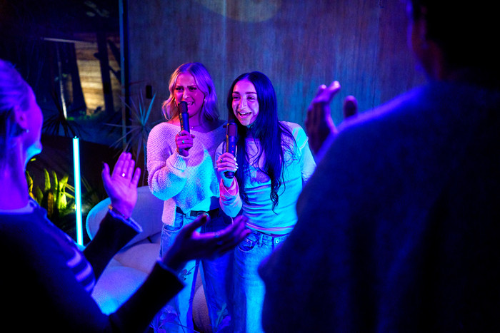 JBL Easysing MIC Zwart visual leverancier