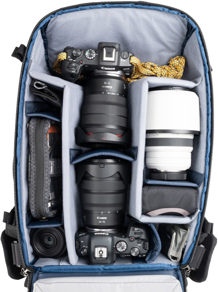Think Tank DarkLight Backpack 20L Zwart binnenkant