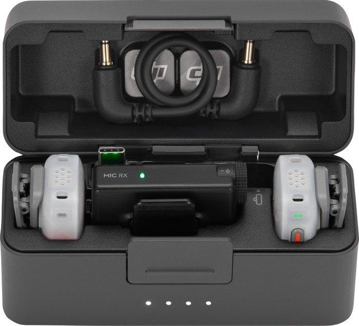 DJI Mic Mini 2S Charging Case inside