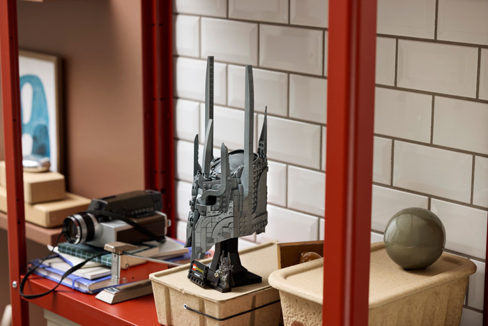 LEGO Icons - Le Seigneur des Anneaux : le Casque de Sauron 11373 produit à l'usage
