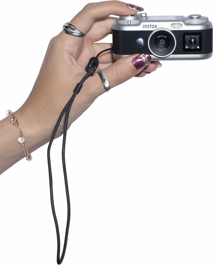 Fujifilm Instax Pal 2 Zwart product in gebruik
