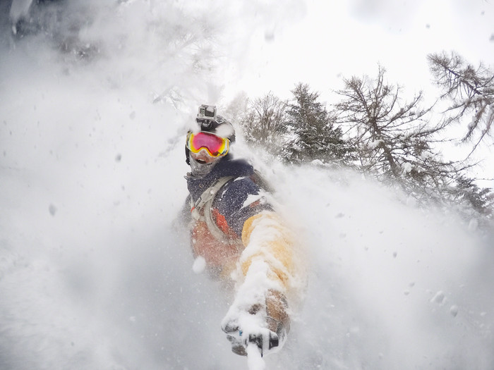 GoPro Fixations adhésives incurvées et plates produit à l'usage