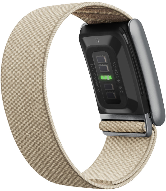 WHOOP 5.0 SuperKnit Band Beige product in gebruik