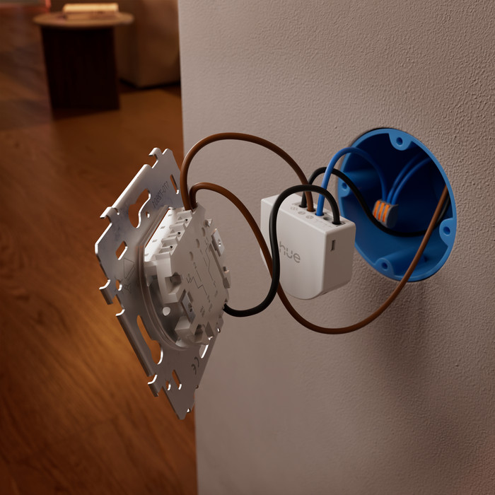 Philips Hue Bedrade Wandschakelaarmodule voor Niet Slimme Dimbare Lampen product in gebruik