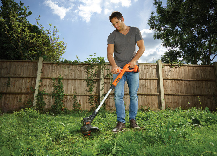 BLACK+DECKER ST182320-QW produit à l'usage