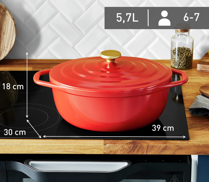 Tefal Air Dutch Oven 30x23cm product in use