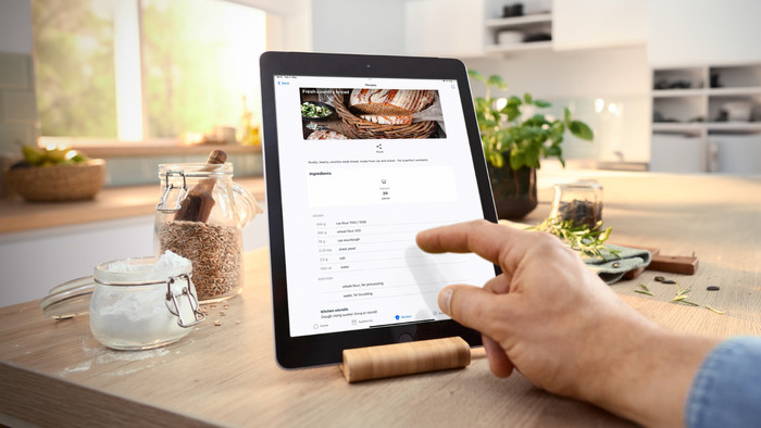 Bosch Serie 8 MUMS8ZS22 Zwart product in gebruik