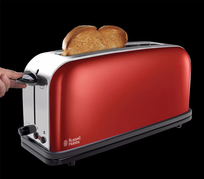 Russell Hobbs Colors Long Slot Red product in use