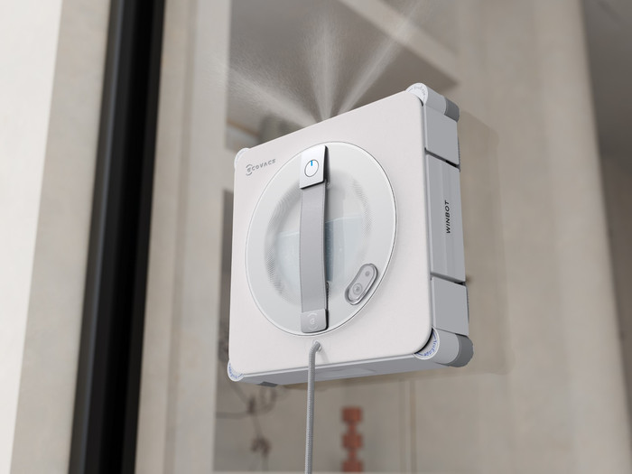 Ecovacs WINBOT W2S Pro Omni product in gebruik