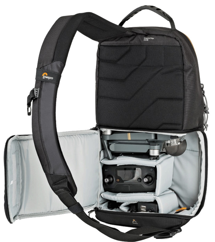 Lowepro Slingshot Edge 250 AW Black binnenkant
