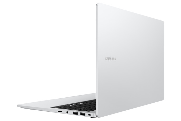 Samsung Galaxy Book5 NP750XHD-KB4NL right side