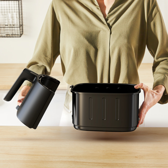 Tefal Easy Fry Max Genius EY2468 product in gebruik
