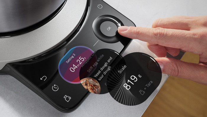 Bosch Serie 8 MUMS8ZS22 Zwart product in gebruik